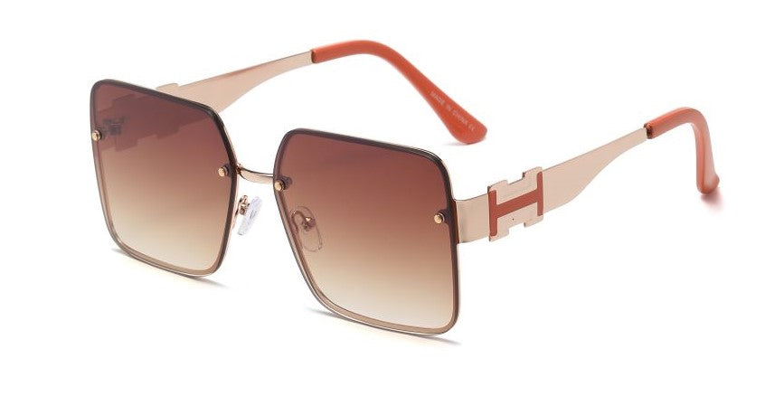 Belinda - Dilly Dollar Optical -