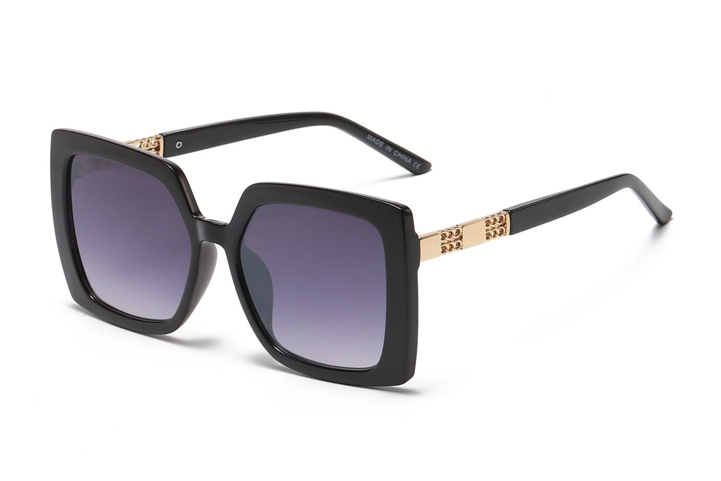 Aubriella - Dilly Dollar Optical -