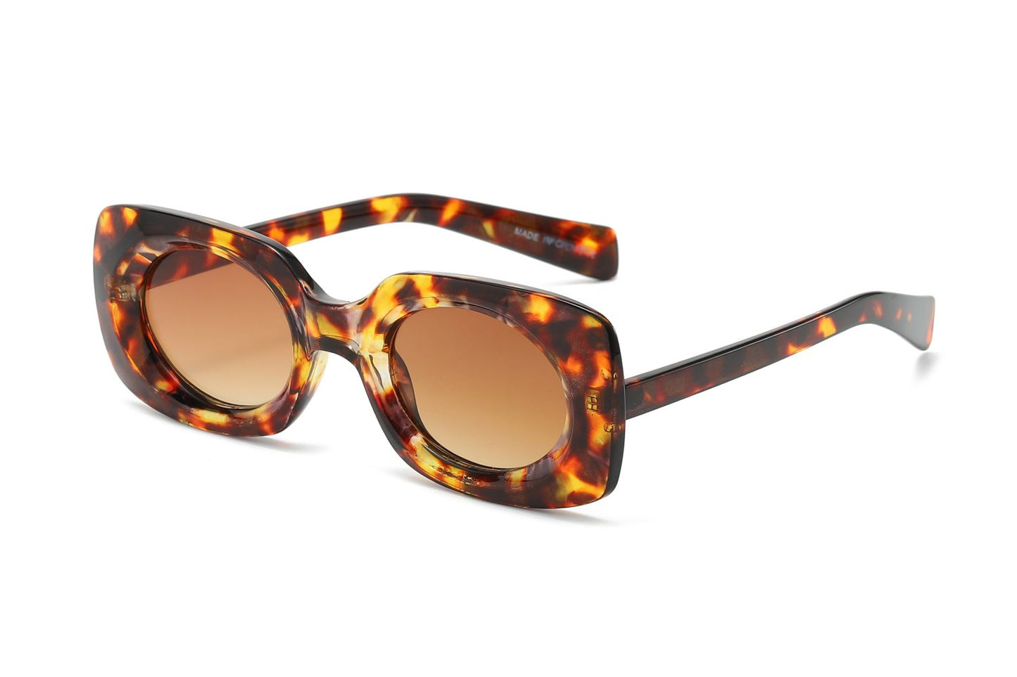 Arti - Dilly Dollar Optical -
