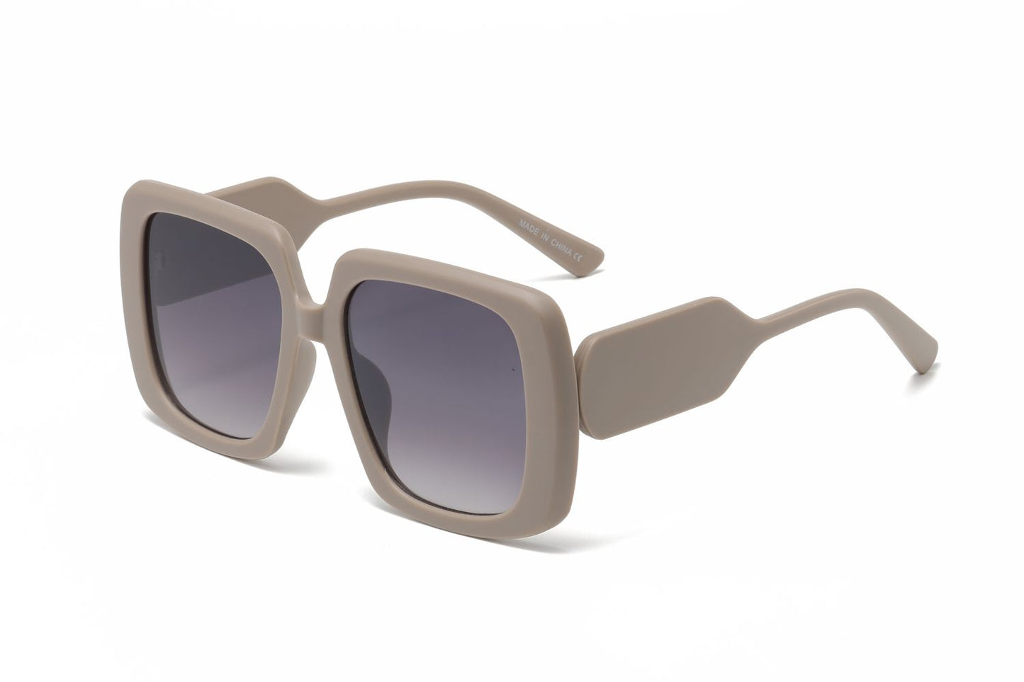 Sariah - Dilly Dollar Optical -