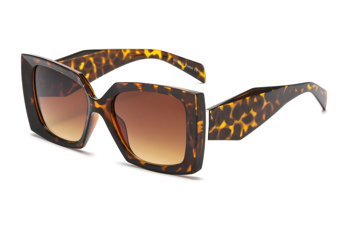 Magnolia - Dilly Dollar Optical -