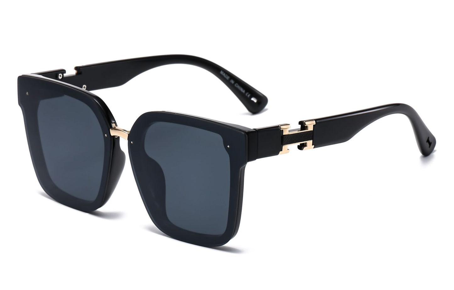 Colleen - Dilly Dollar Optical -