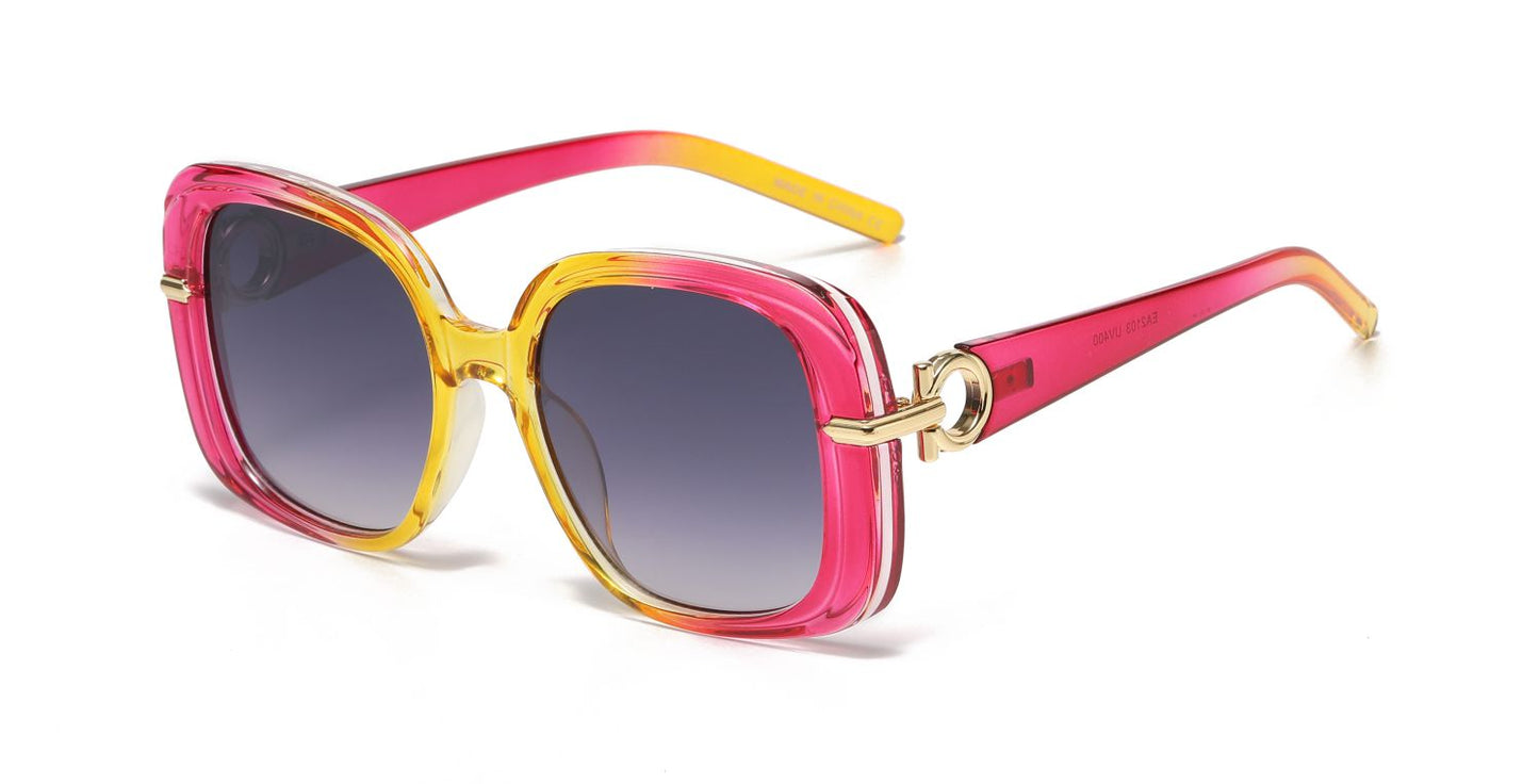Colette - Dilly Dollar Optical -