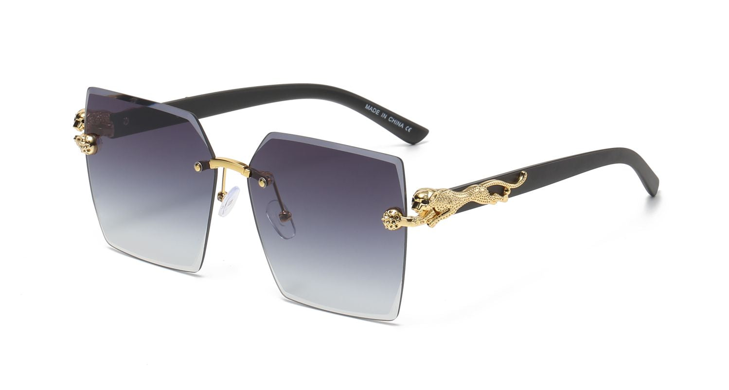 Mercedes - Dilly Dollar Optical - 